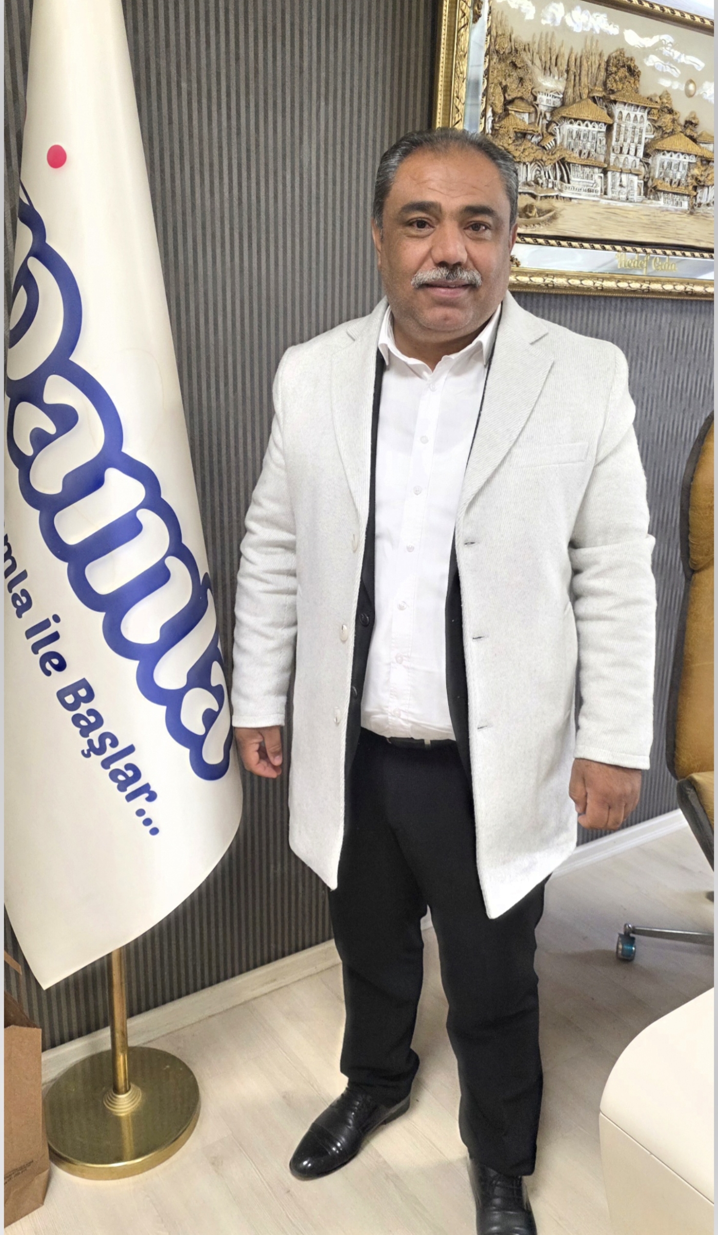 Screenshot_20251129_130042_Photo Editor-i692ac472e871e.jpg